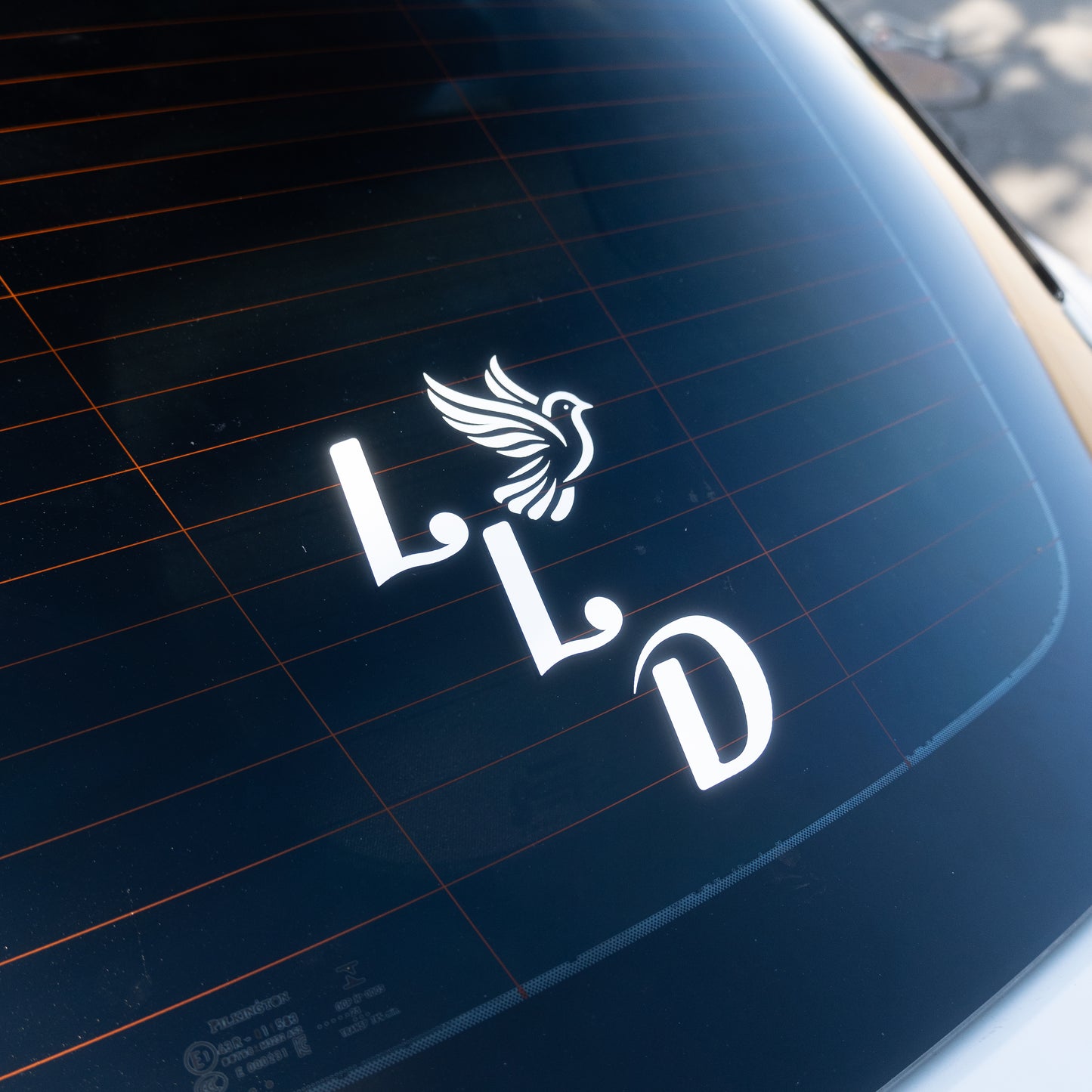 Dove Long Live (Decal)